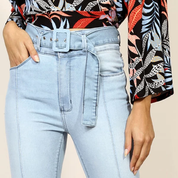 Calça Jeans Feminina com Cinto 1,30